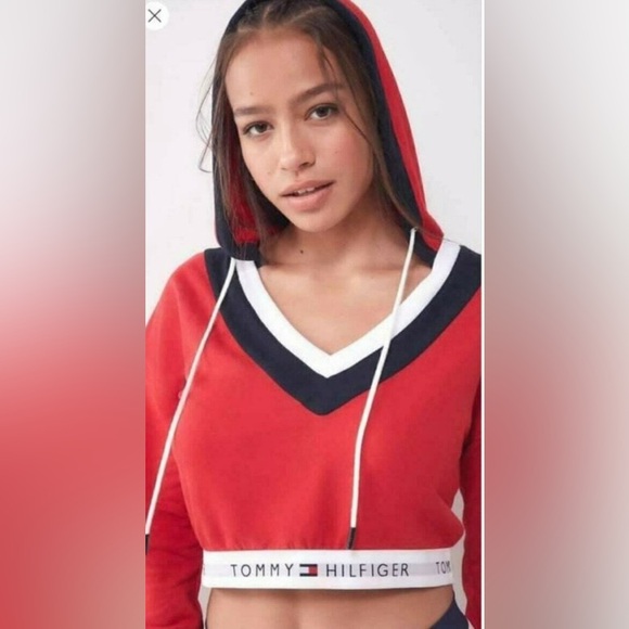 Tommy Hilfiger Cropped Red Hoodie Sweater Red Size XS - Picture 3 of 6